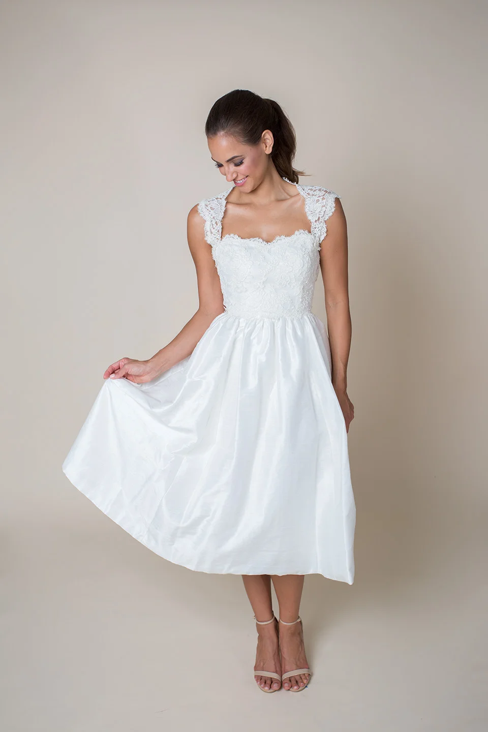 LACE BODICE + LACE KEYHOLE