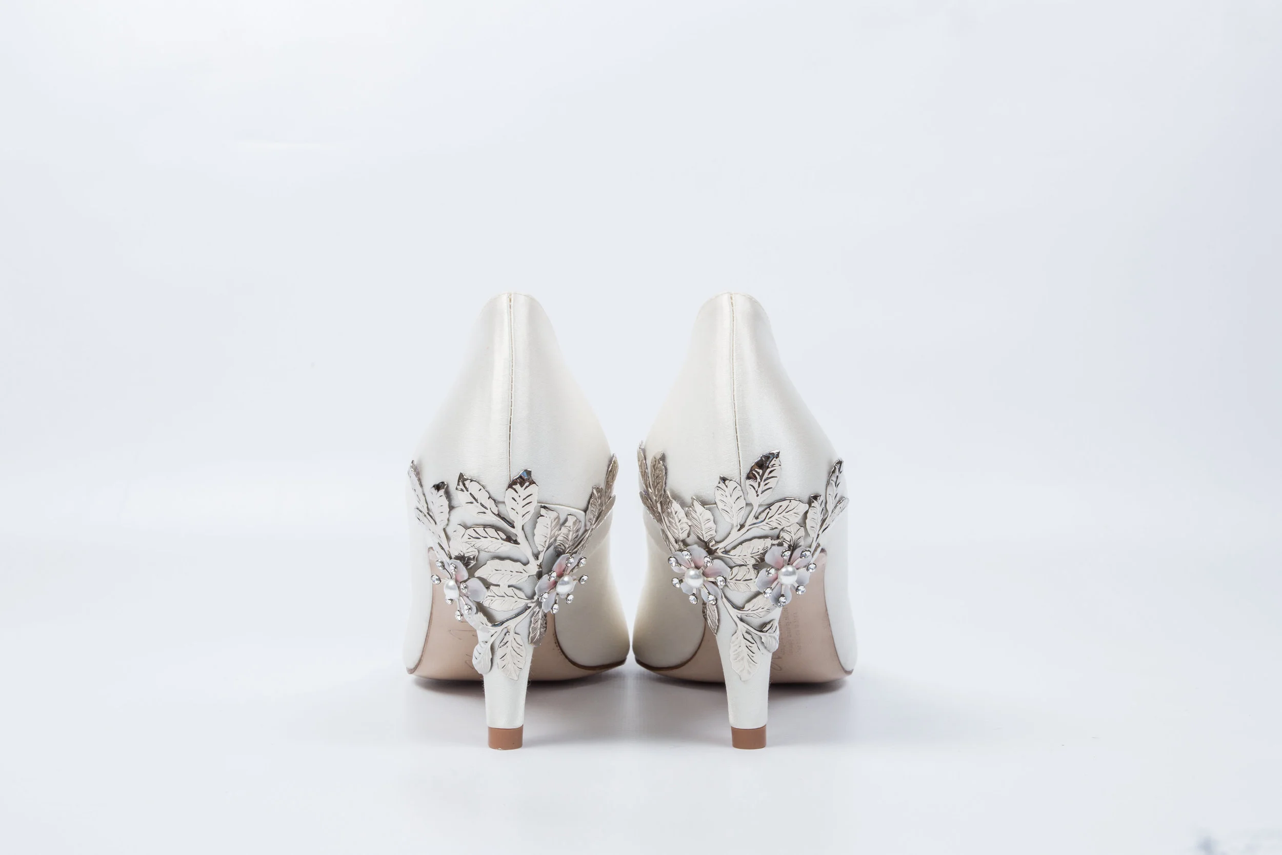 HWpeeptoeshoeback.jpg