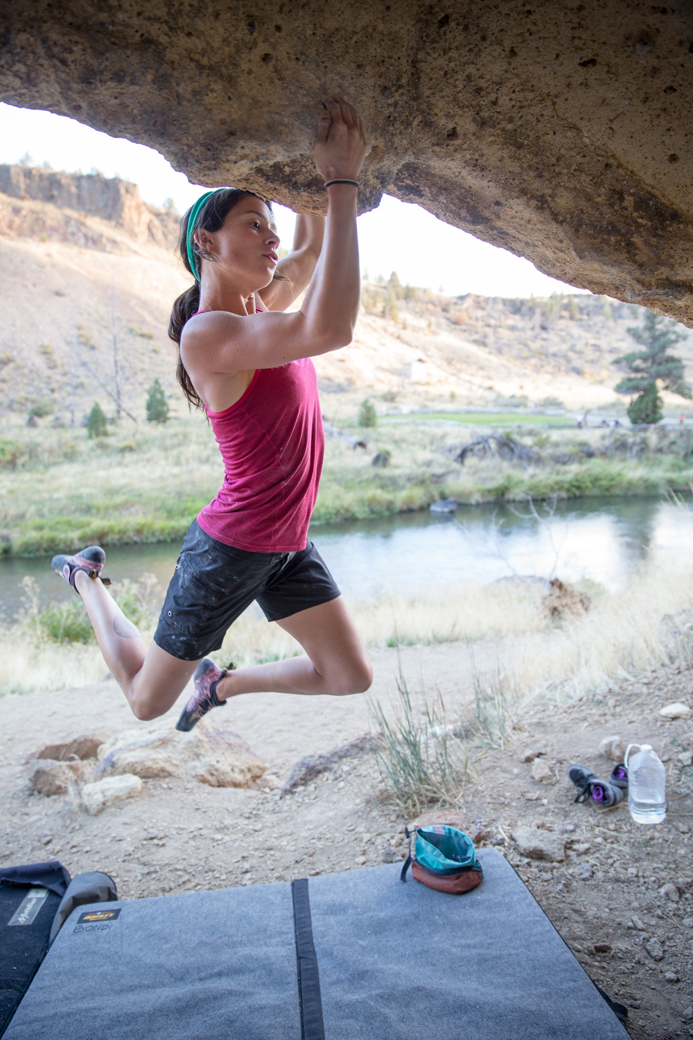  Bouldering. Smith Rock, OR 