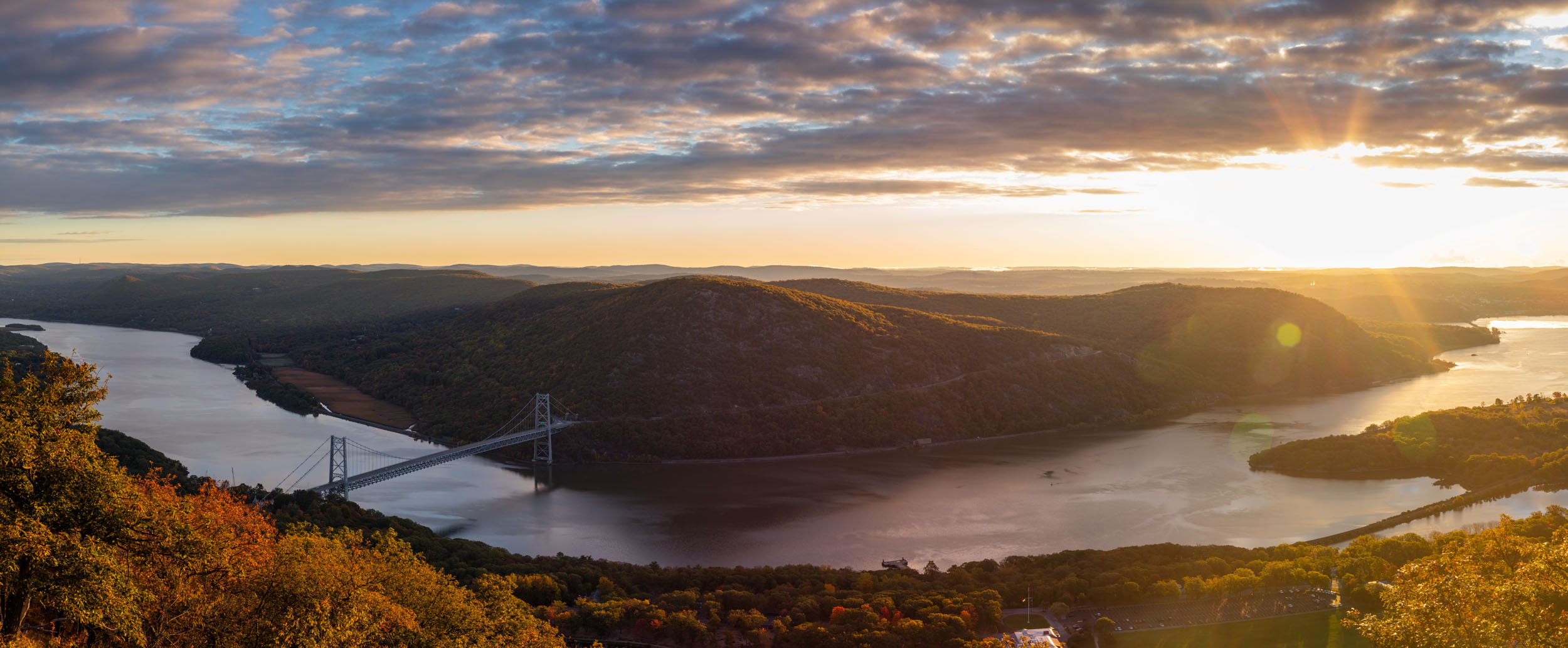 12P_Bear Mountain-001-Pano.jpg