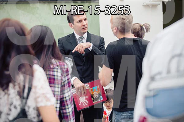 MI-RE-15-3253.jpg
