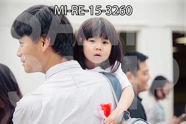 MI-RE-15-3260.jpg
