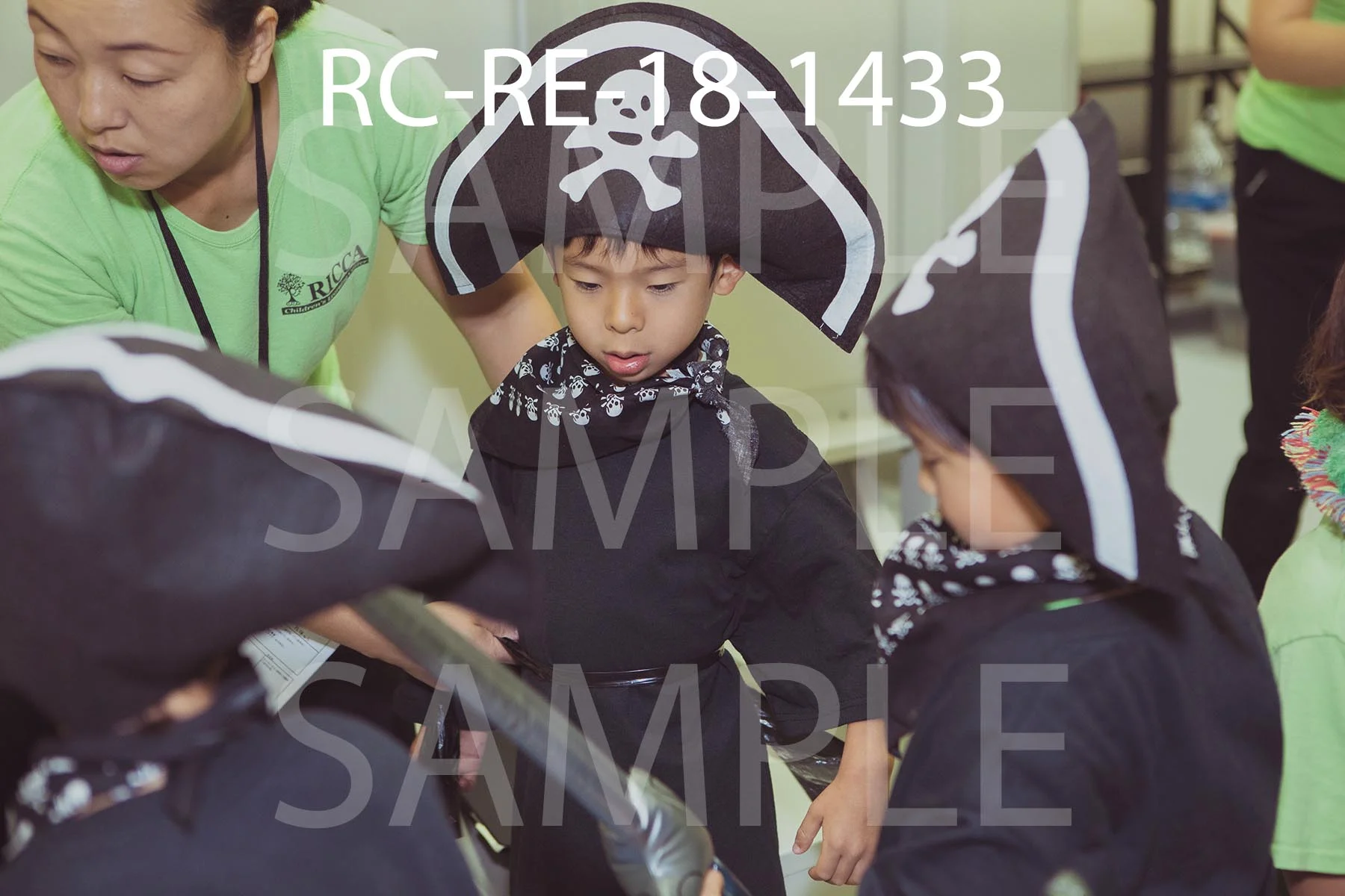 RC-RE-18-1433.jpg