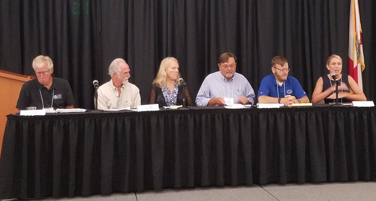 Dr. Robert Knight, John Thomas, Linda Young, Clay Henderson, John Joplin, Traci Deen