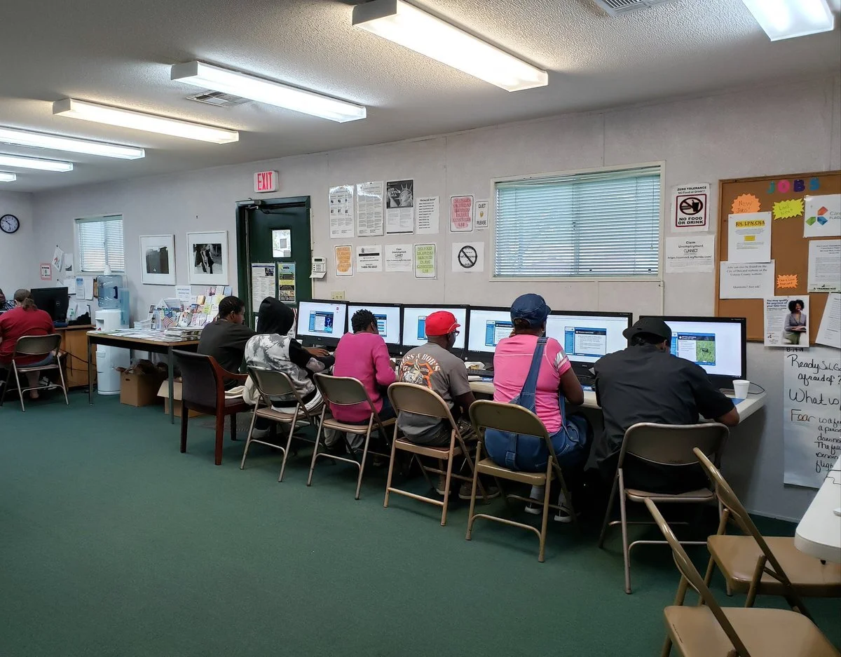 Community members attending the online GI/BMP training at the Spring Hill Resource Center.