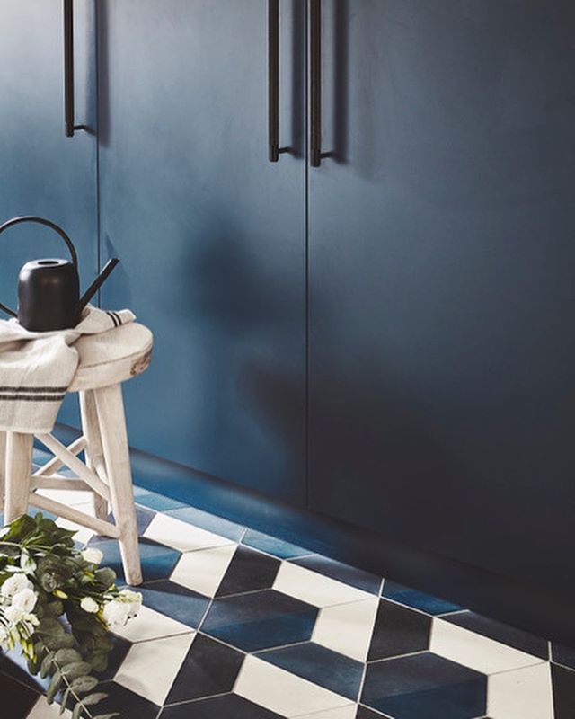 The most beautiful utility room ever. Scroll right for the practical side but the floor is stunning and designed by the client from @mosaic_del_sur Units from @antarescucine_riga handles from @dowsingandreynolds 📷 @82mmphotography