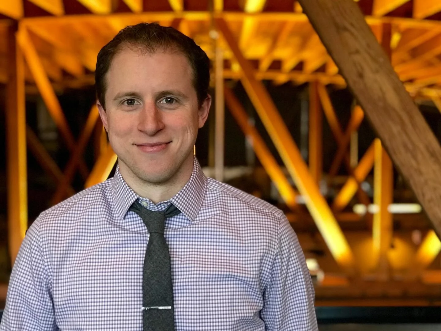 Musician Spotlight!! 🚨 🚨 🏆 🏆 Today, we&rsquo;re featuring Ian Weinberger, MD at Hamilton. Check out our stories for Ian&rsquo;s full interview at the Richard Rogers Theatre!!

Ian Weinberger is the music director of Hamilton on Broadway. As a con