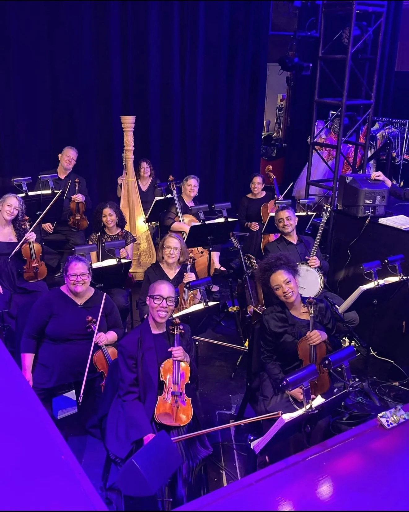 Congratulations on a fantastic run of Encores: La Cage Aux Folles at @nycitycenter for our fantastic musicians!! 🔥🔥🔥

Bravo!!

Music Director: @josephjoubert88keys 
Photo credit: Sarah Boxmeyer