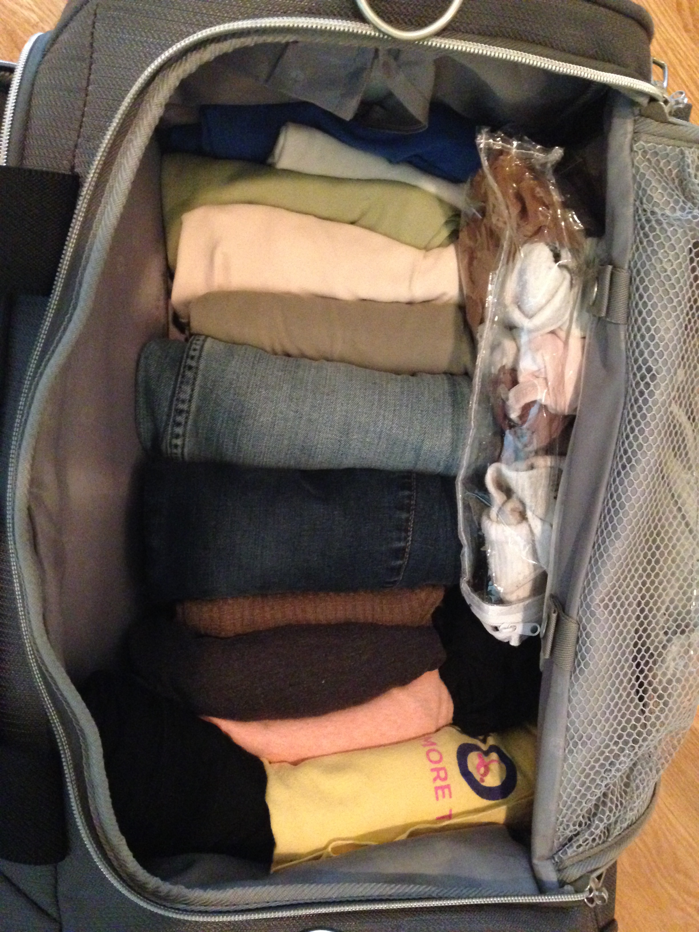 Zippered plastic linen bags keep socks and underwear neatly tucked away. Rolled clothes remain wrinkle-free and visible for easy pairings with less disruption by TSA bag searches.