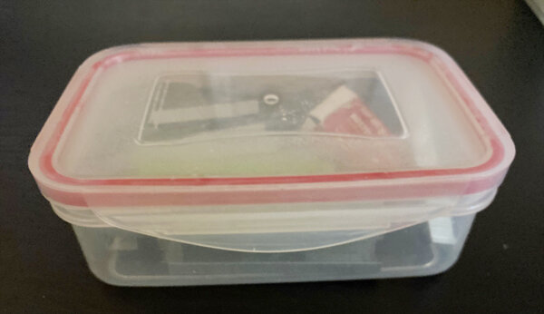 Kitchen container for staples