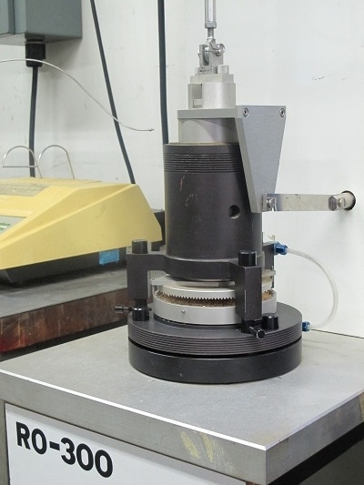 Rotational Split Level Shear Tester