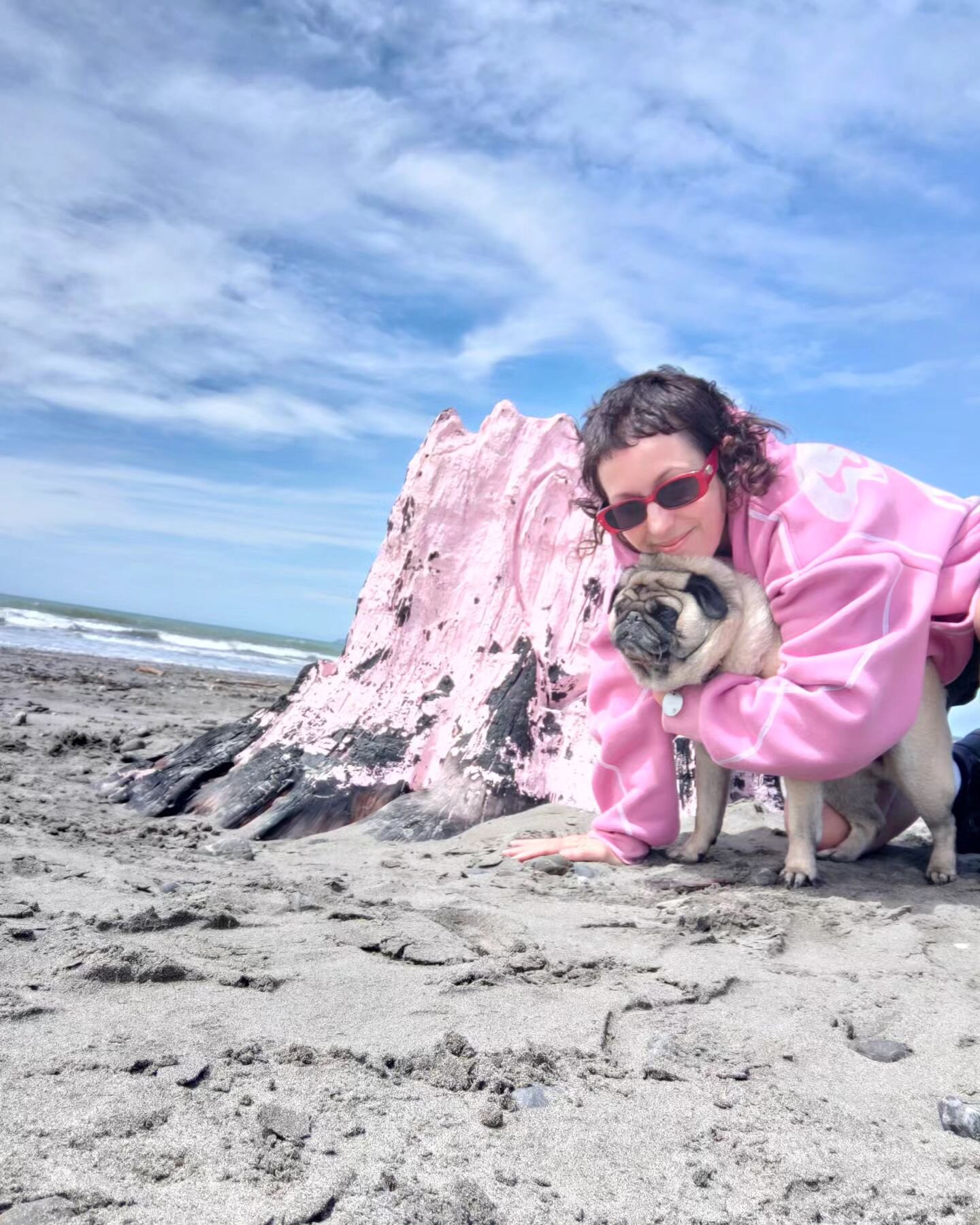 Taking a break after packing up my house and workshop. There's lots of work to be done before setting off but right now my job is beach and I'm in the company of the most adorable PUG. More to come!!