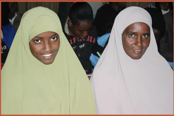 (Bahsan & her mother on orientation day)