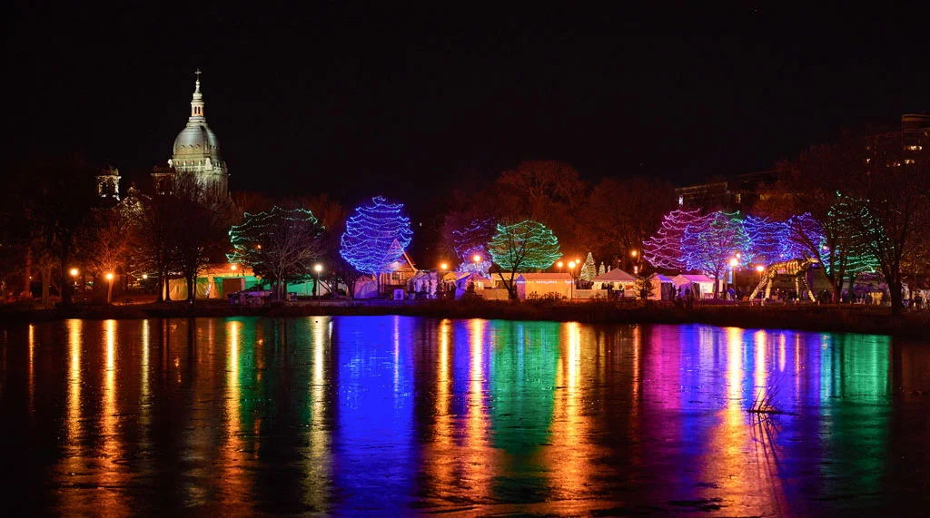 Holidazzle
