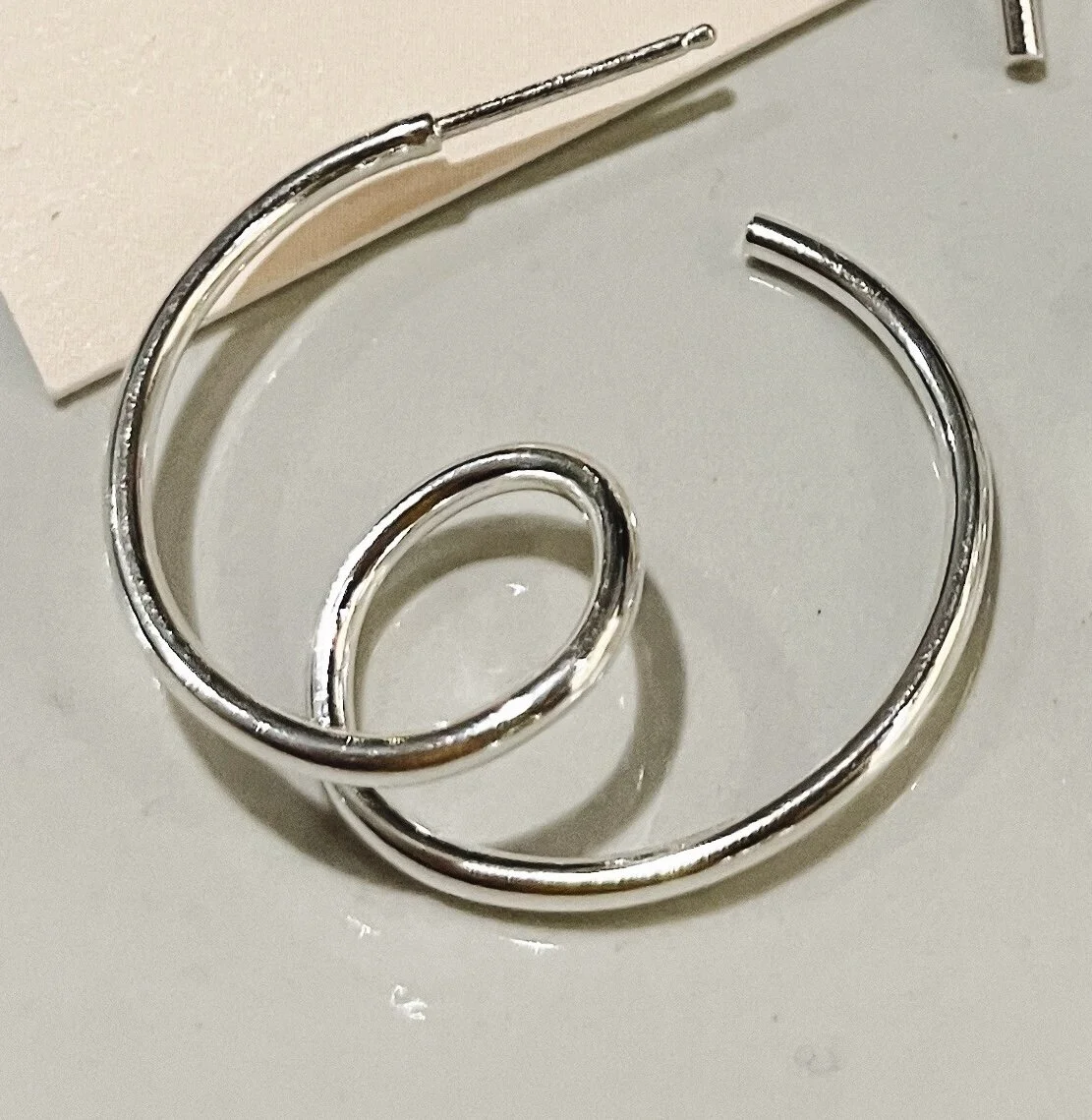 2E03A3C0-841D-47CB-A327-D06333C6BDCB