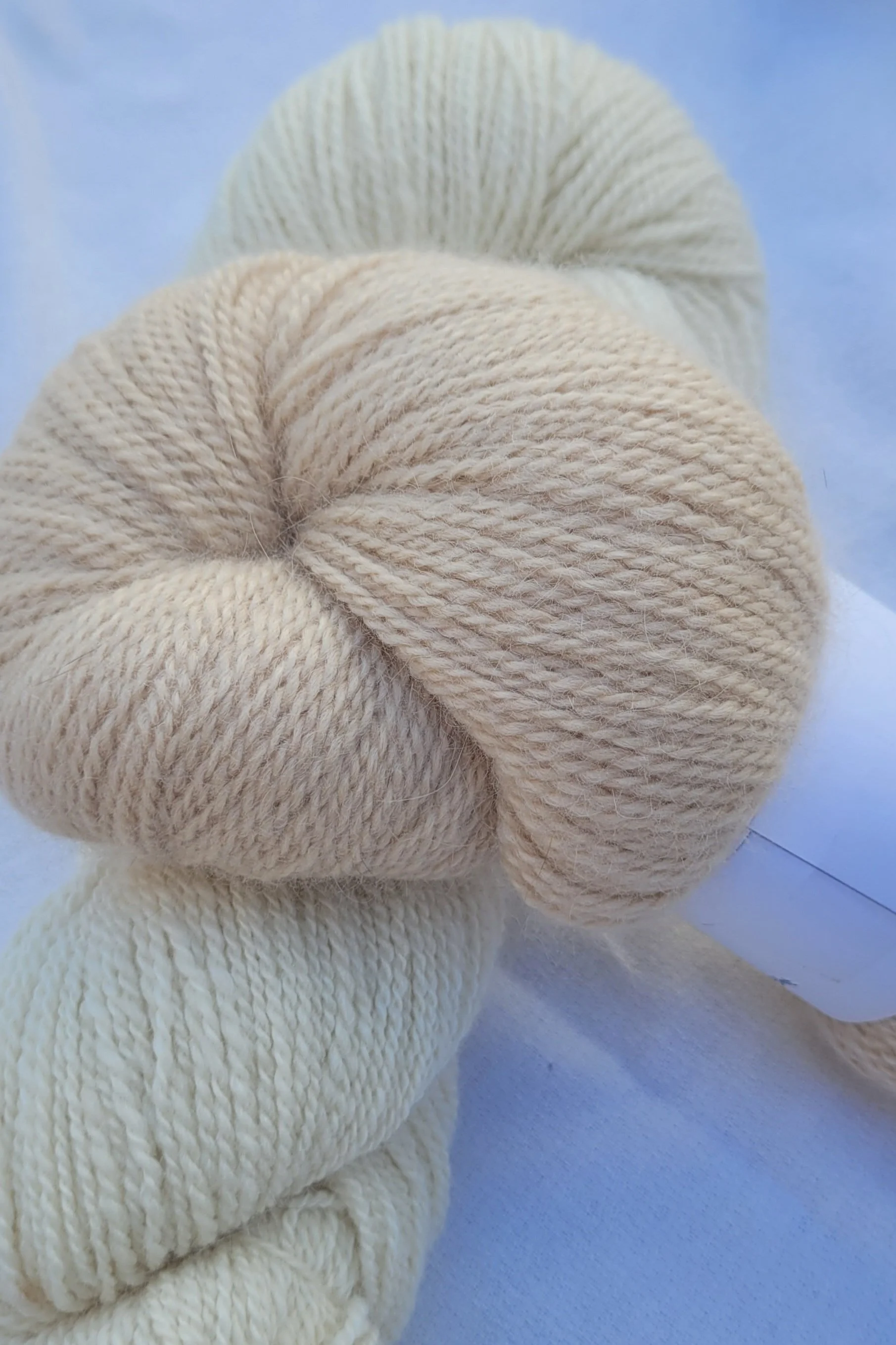 Yarn 75.25 Fing Eggshell.jpg