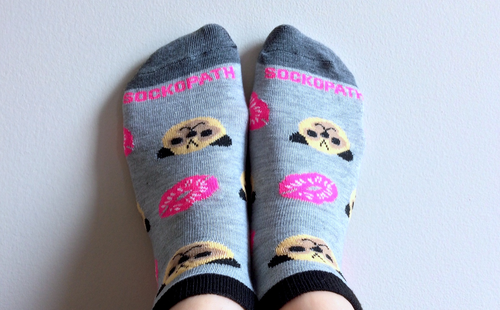 Pugs and Kisses - How clever! Photo Credit: The Sock Review