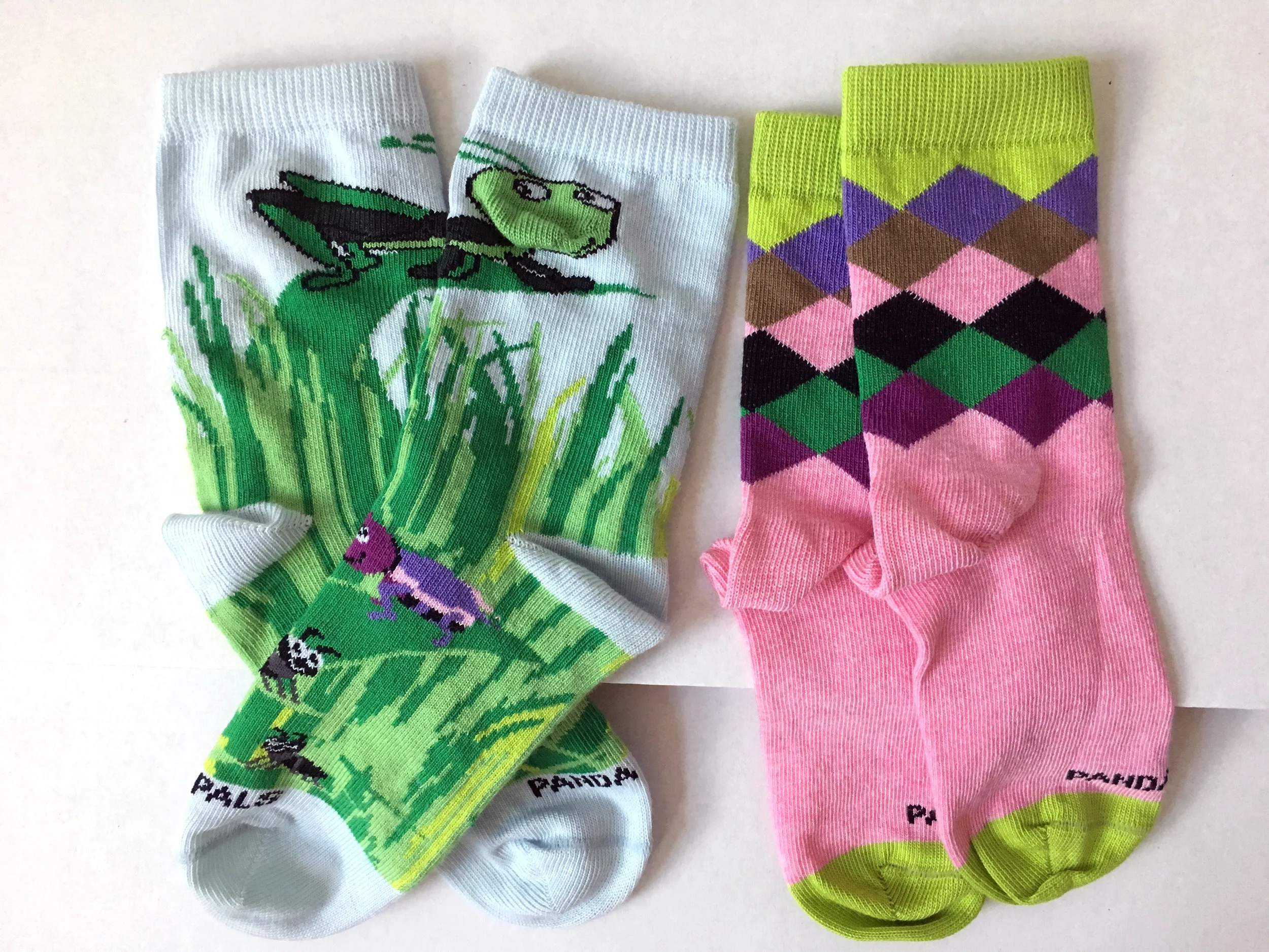 A closer look at the cute socks in "June the Grasshopper" Socktivity subscription packet. Photo credit: The Sock Review
