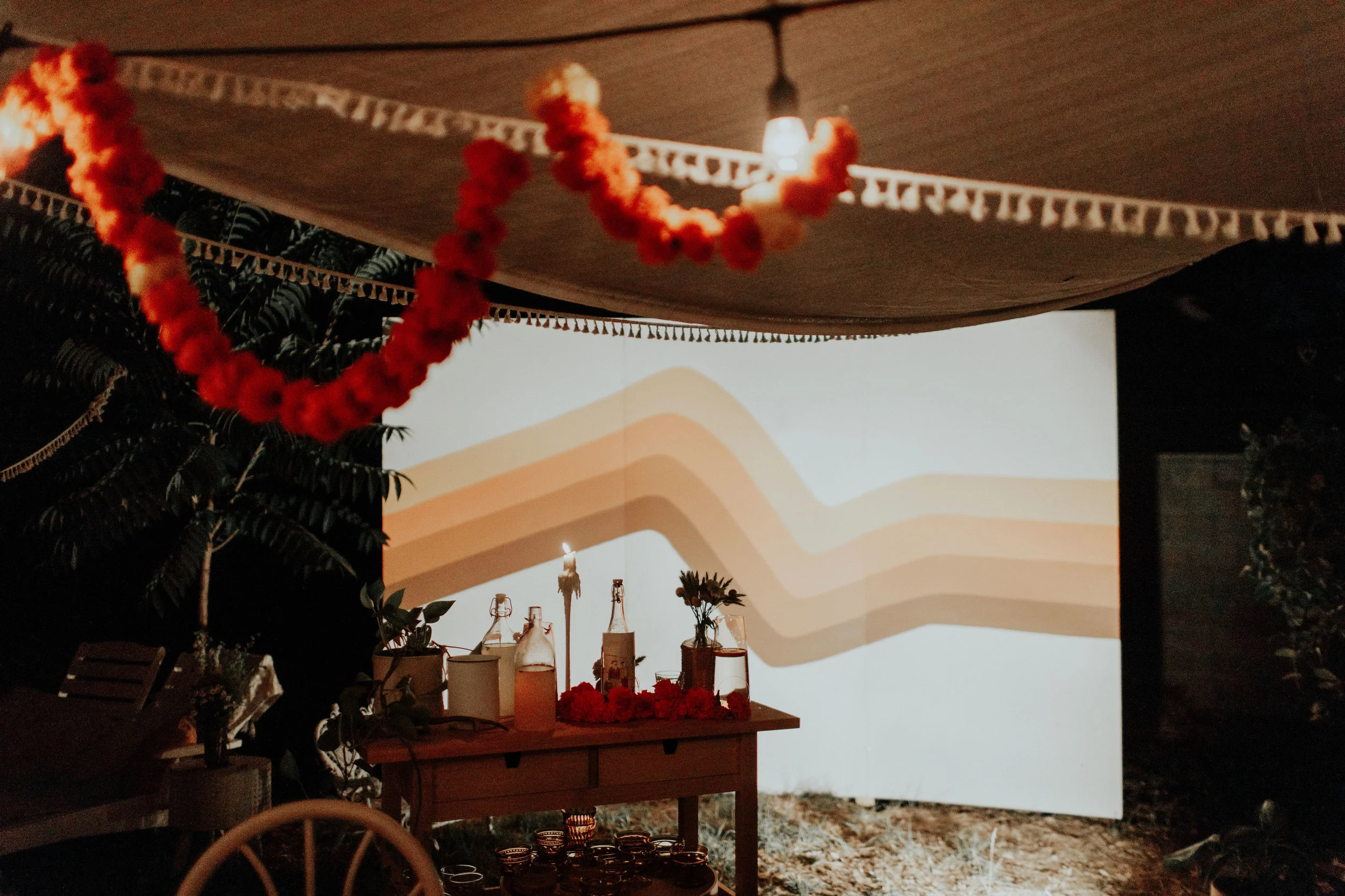 Photographer: @andreadavidphoto Event Design + Stylist: @baileyjulio with @ladyoftheriverco Florist: @whiiitwhiiit Venue + Food Stylist: @signe.stig Photo Booth: @travelingphotobus