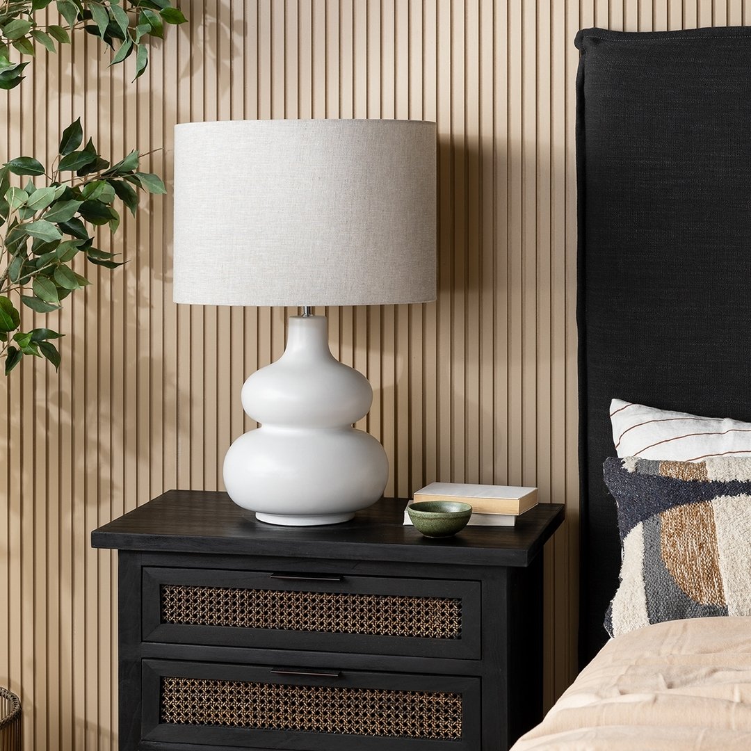 🤍 The Atlanta Lamp comes in a beautiful matte white finish and boasts a low and wide hourglass silhouette.

Explore and order from over 60+ hand-finished lamps in a range of sizes that will no doubt suit your space.