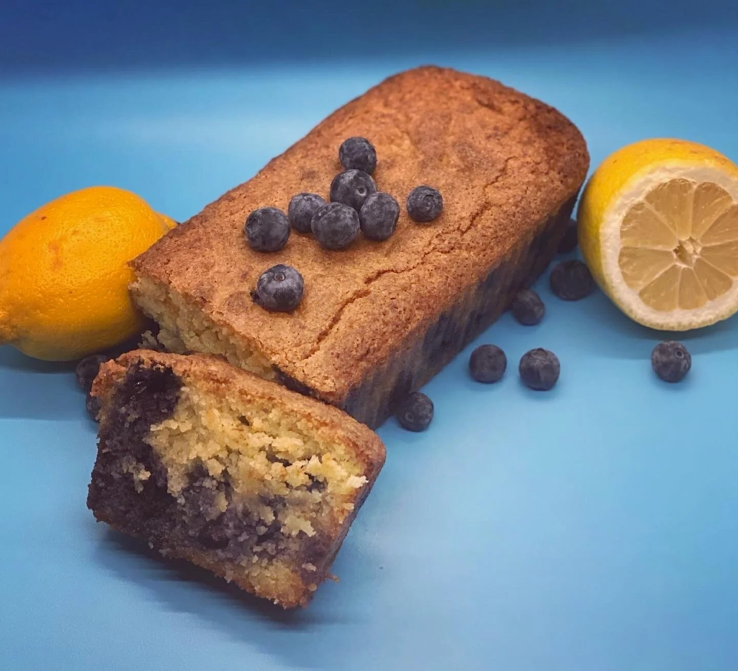 Lemon+Blueberry+Pound+Cake.jpg