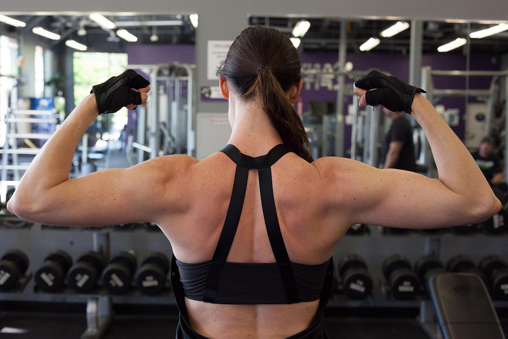 Lifting is a lot more fun when you track your progress and appreciate your results.