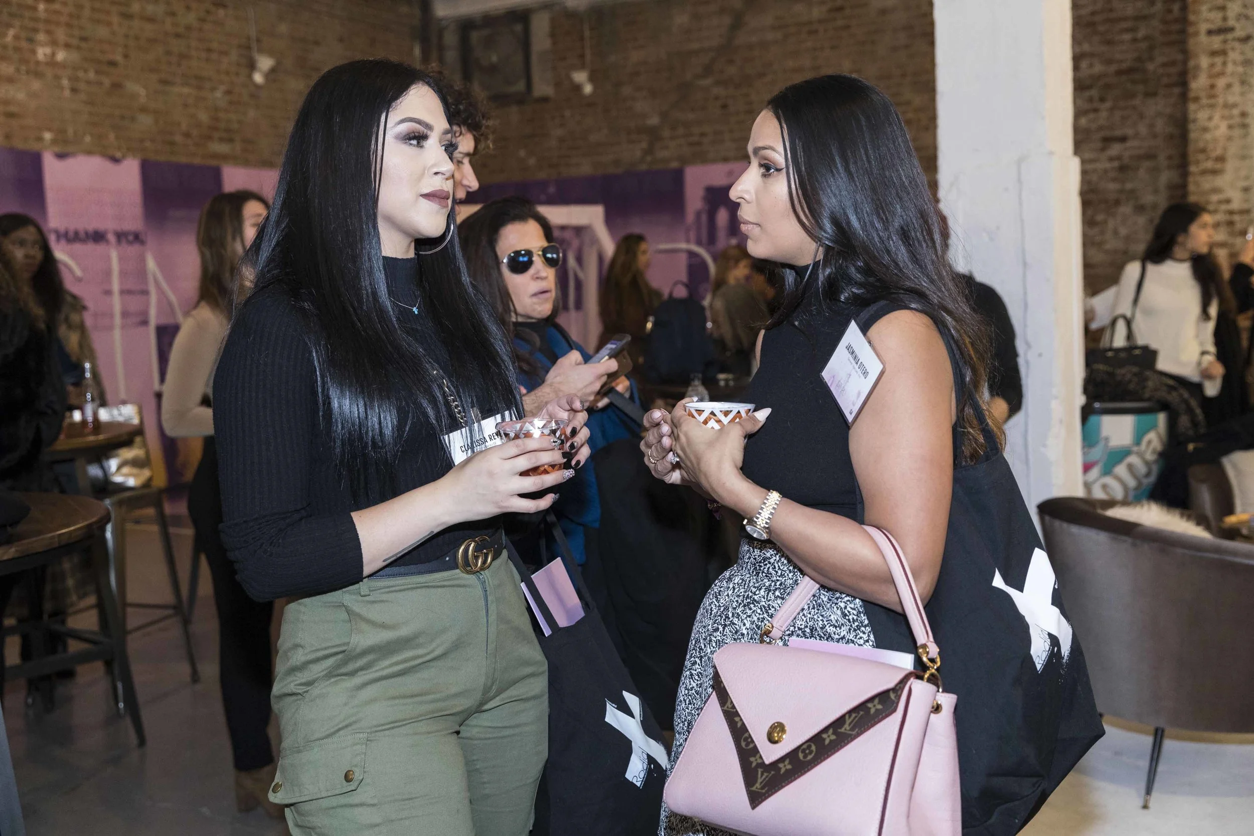 18-SimplyNYC_735.jpg
