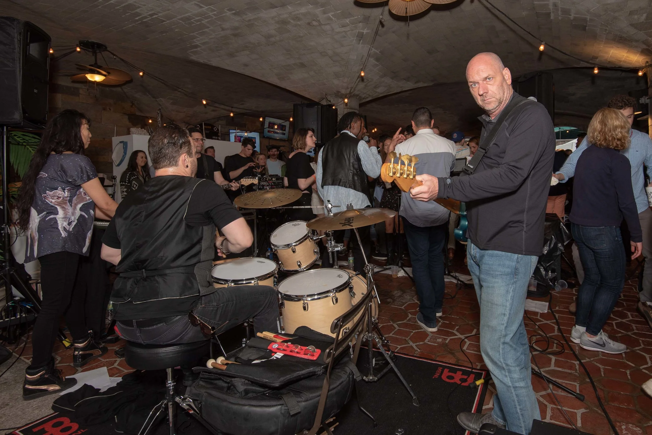 Photosesh_CrawfishforCharity_5-12-18_HartsoePhotography-256.jpg