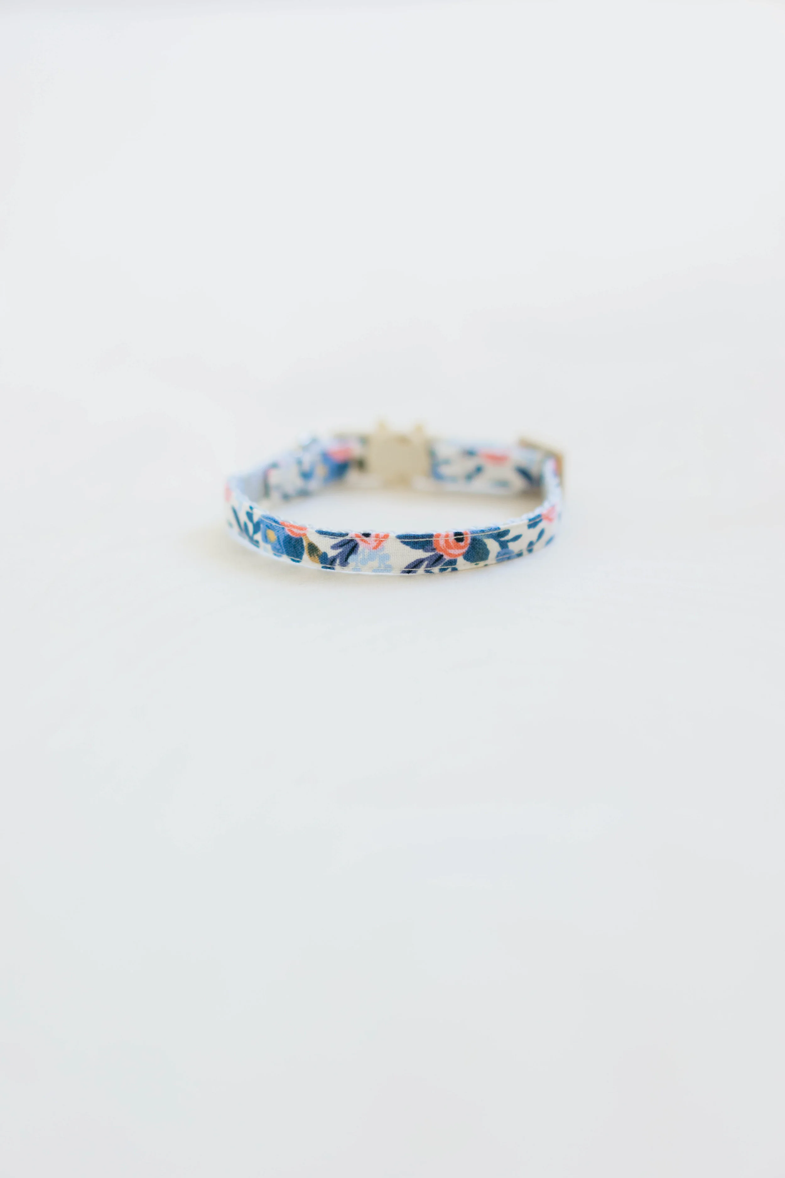 rifle paper co periwinkle floral cat collar back view