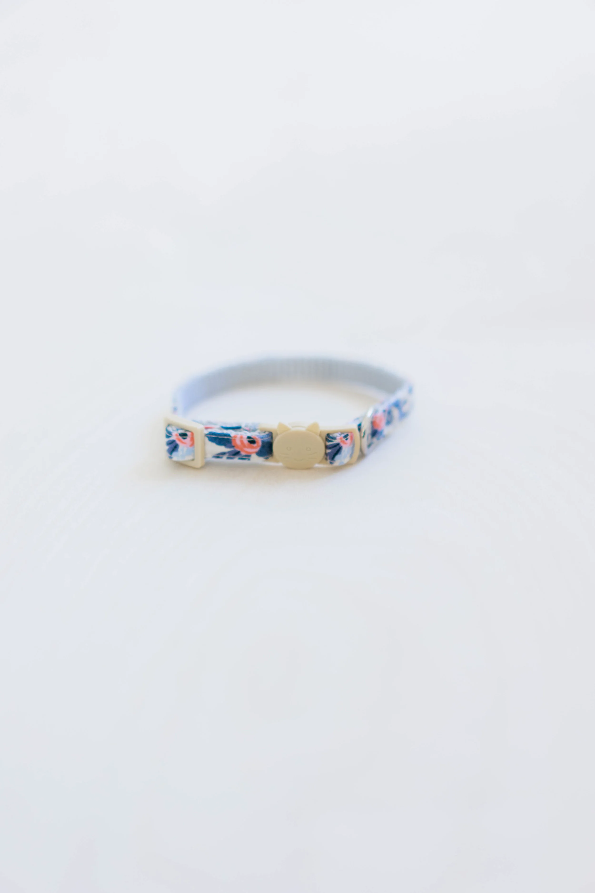 rifle paper co periwinkle blue floral cat collar front view