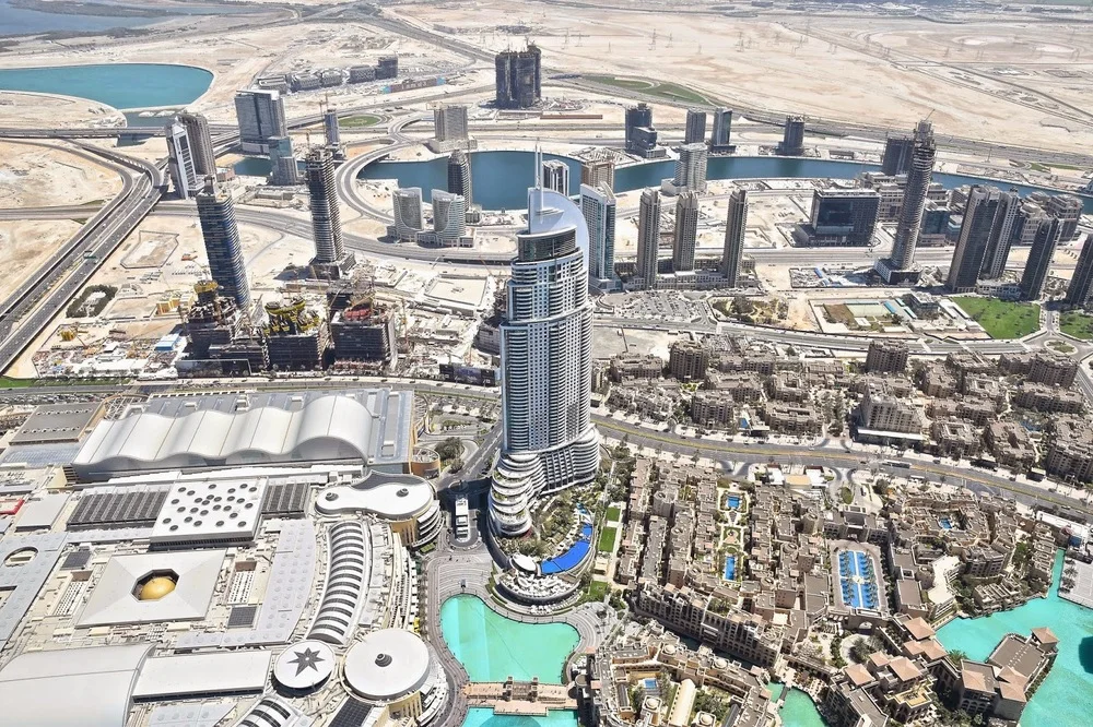 Burj Khalifa visit and lunch @ Armani Hotel