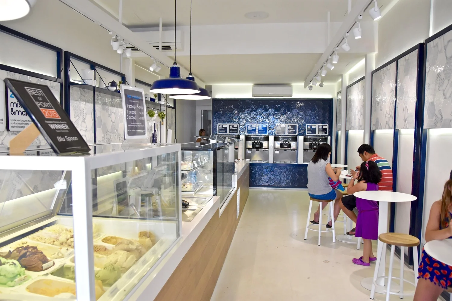 Blu Spoon Greek Yogurt Bar