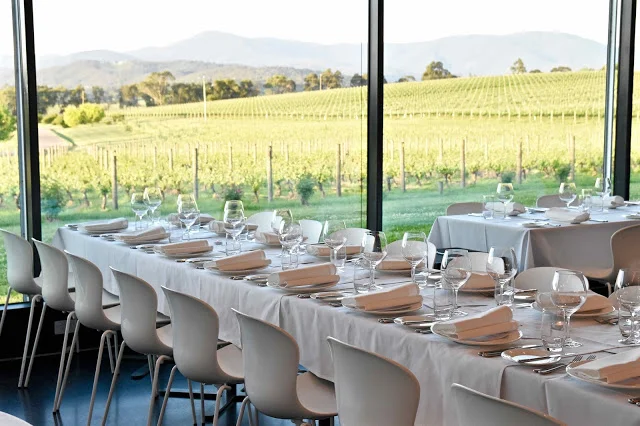 An Enchanted Spring Evening @ Oakridge