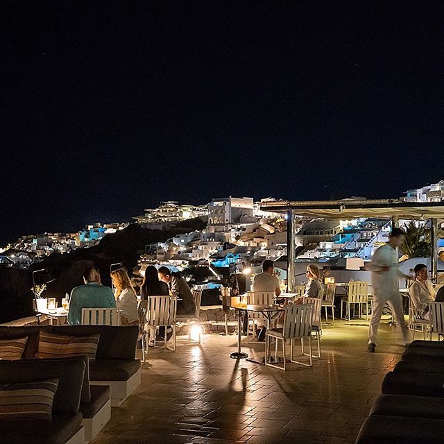 Exceptional dinner paired with an equally exceptional view of the caldera and the stars at Petra Restaurant @canavesoia  #CanavesOia #petrasantorini