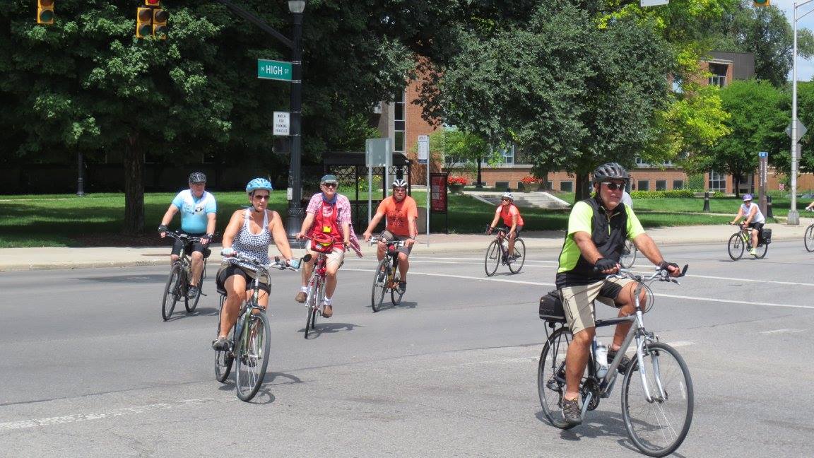 Turning left off High Street. Photo credit: Darrell McGrath