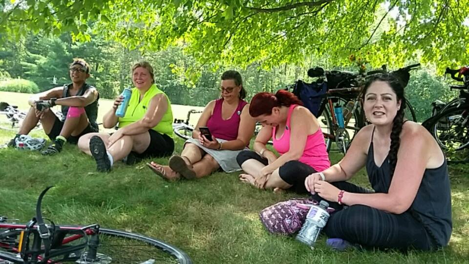 Some of the group opted to hang out under the shade of a tree while others ventured into the gardens. Photo credit: Keith Lugs