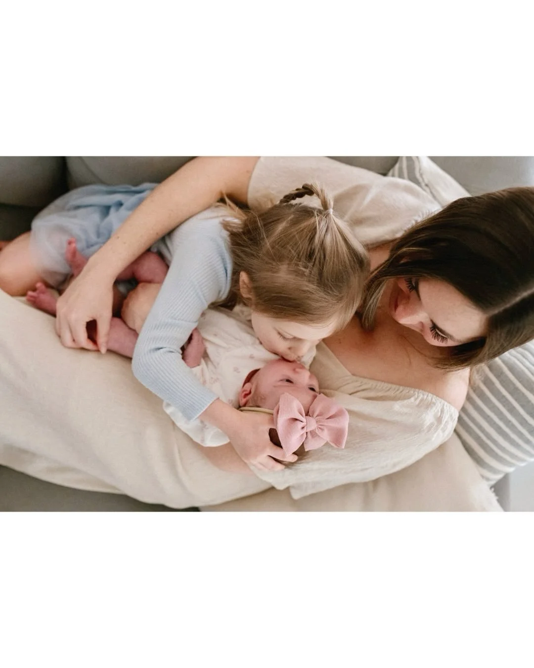 So many sweet newborns in front of my camera lately and I couldn&rsquo;t love it more ❣️

And a quick reminder- Spring session info went out via email yesterday- DM me to get on the list!