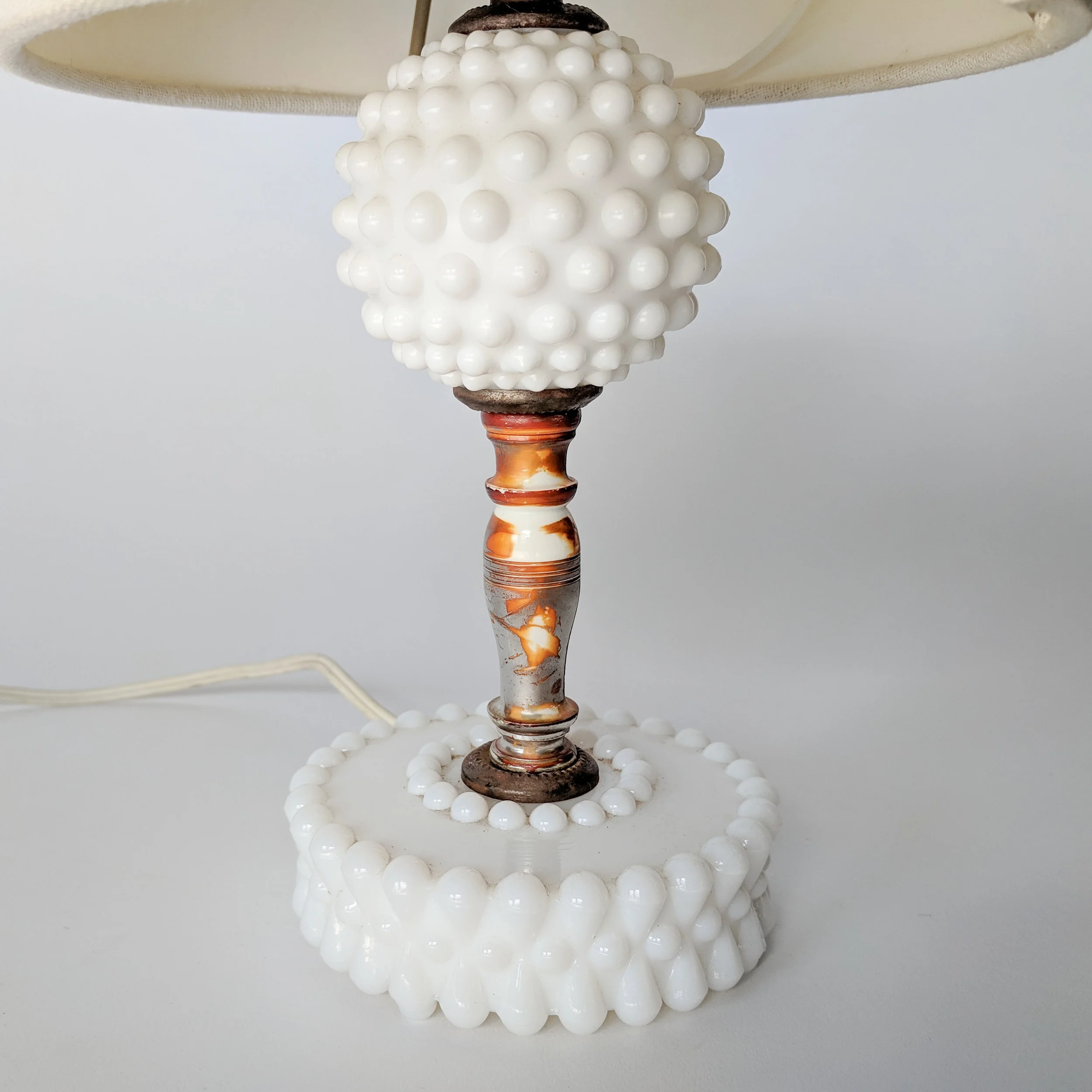 VINTAGE BUBBLE GLASS TABLE LAMP — Hook Props