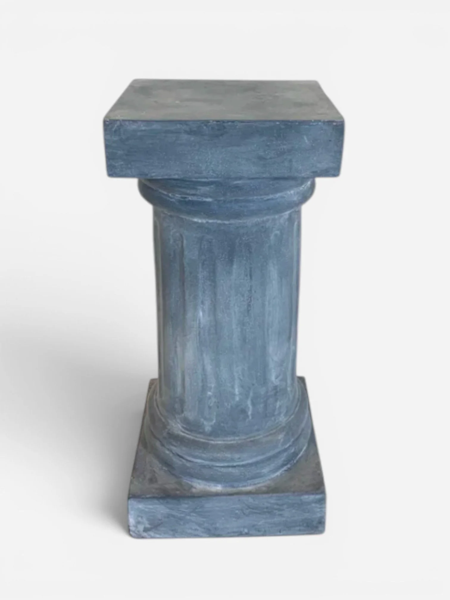 GREY WASHED PILLARS