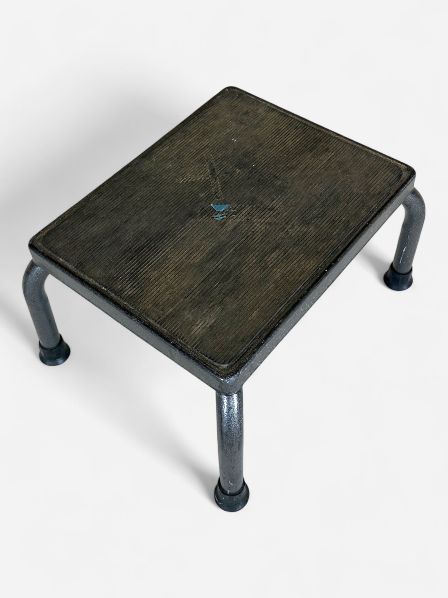 METAL STEP STOOL