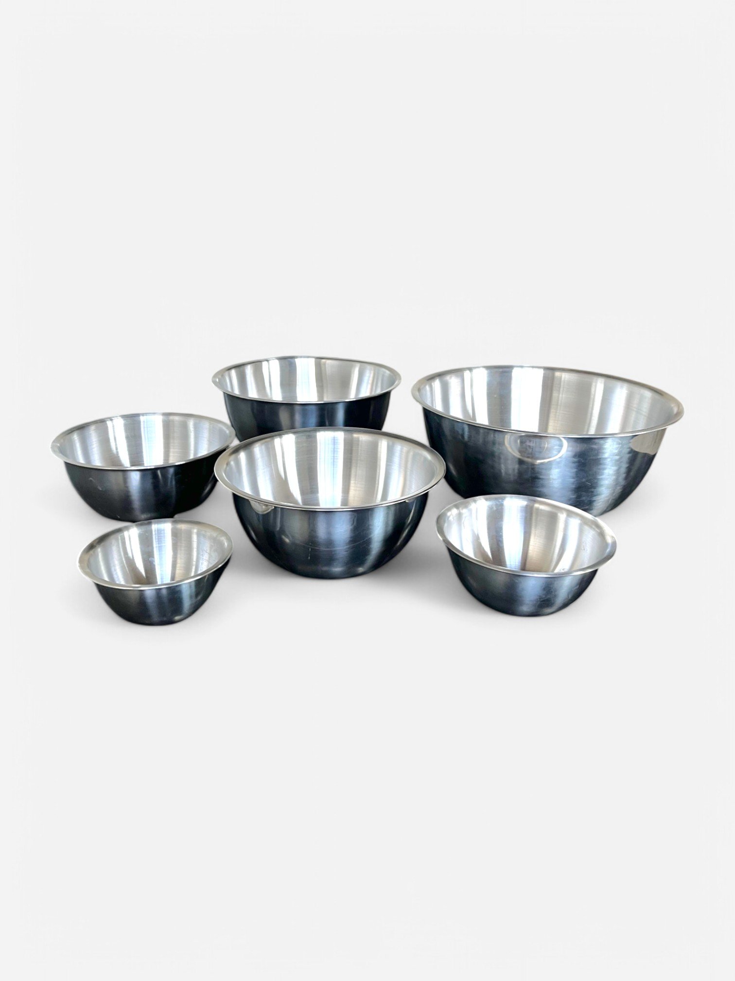 ASSORTED STAINLESS STEEL BOWLS