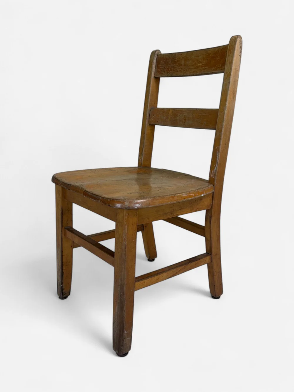 VINTAGE WOODEN SCHOOL HOUSE CHAIR — Hook Props, image size:1000x1333
