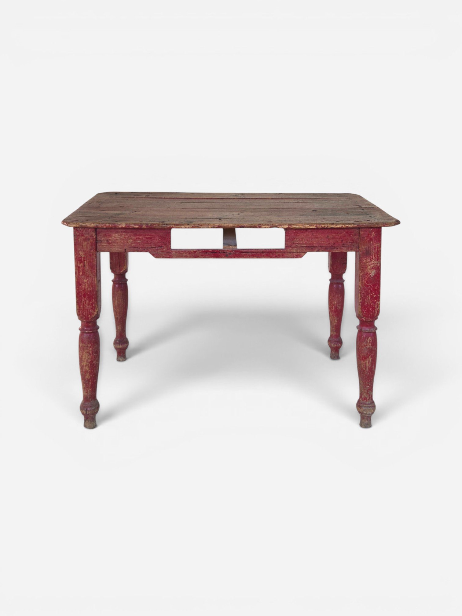 RED AGED TABLE