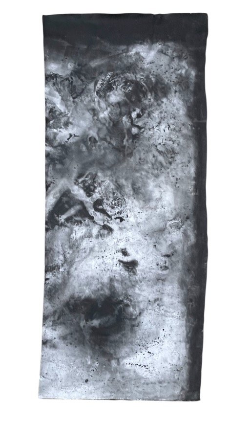 #109 4'10" X 11'9"' INKY BLACK AND GRAY MOTTLED BACKDROP
