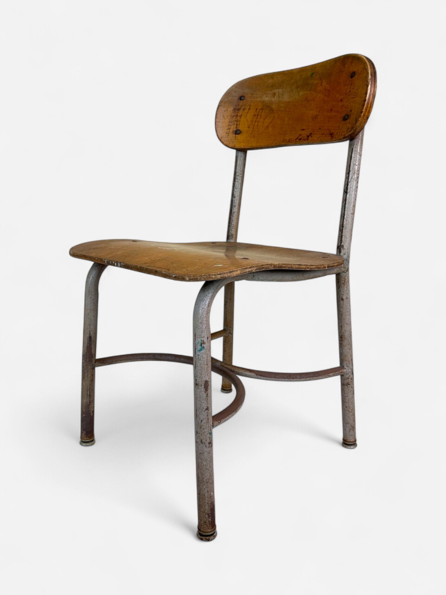 VINTAGE WOOD AND METAL SCHOOL CHAIR