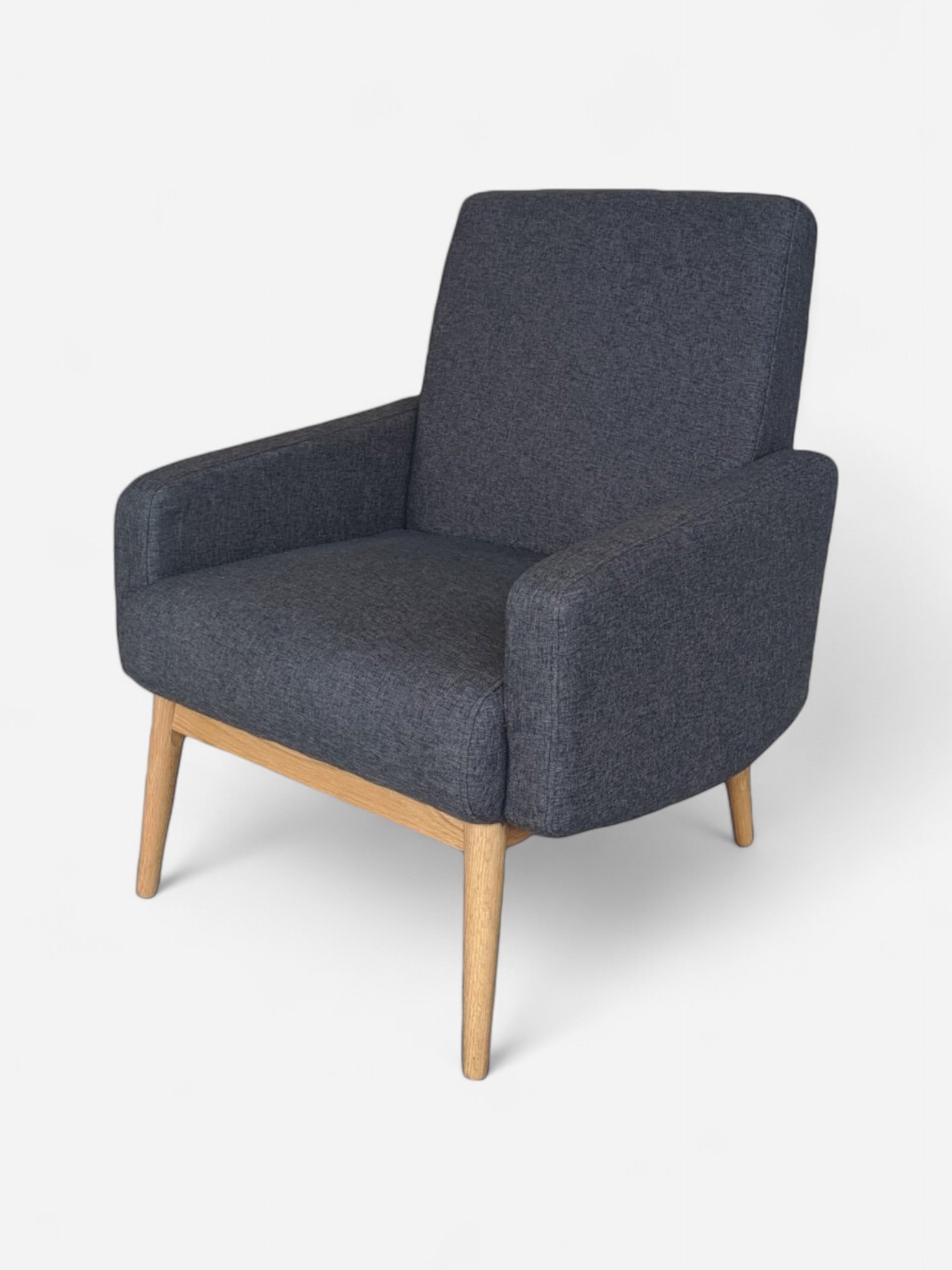 BLUECHAIR2 copy-Photoroom.jpg