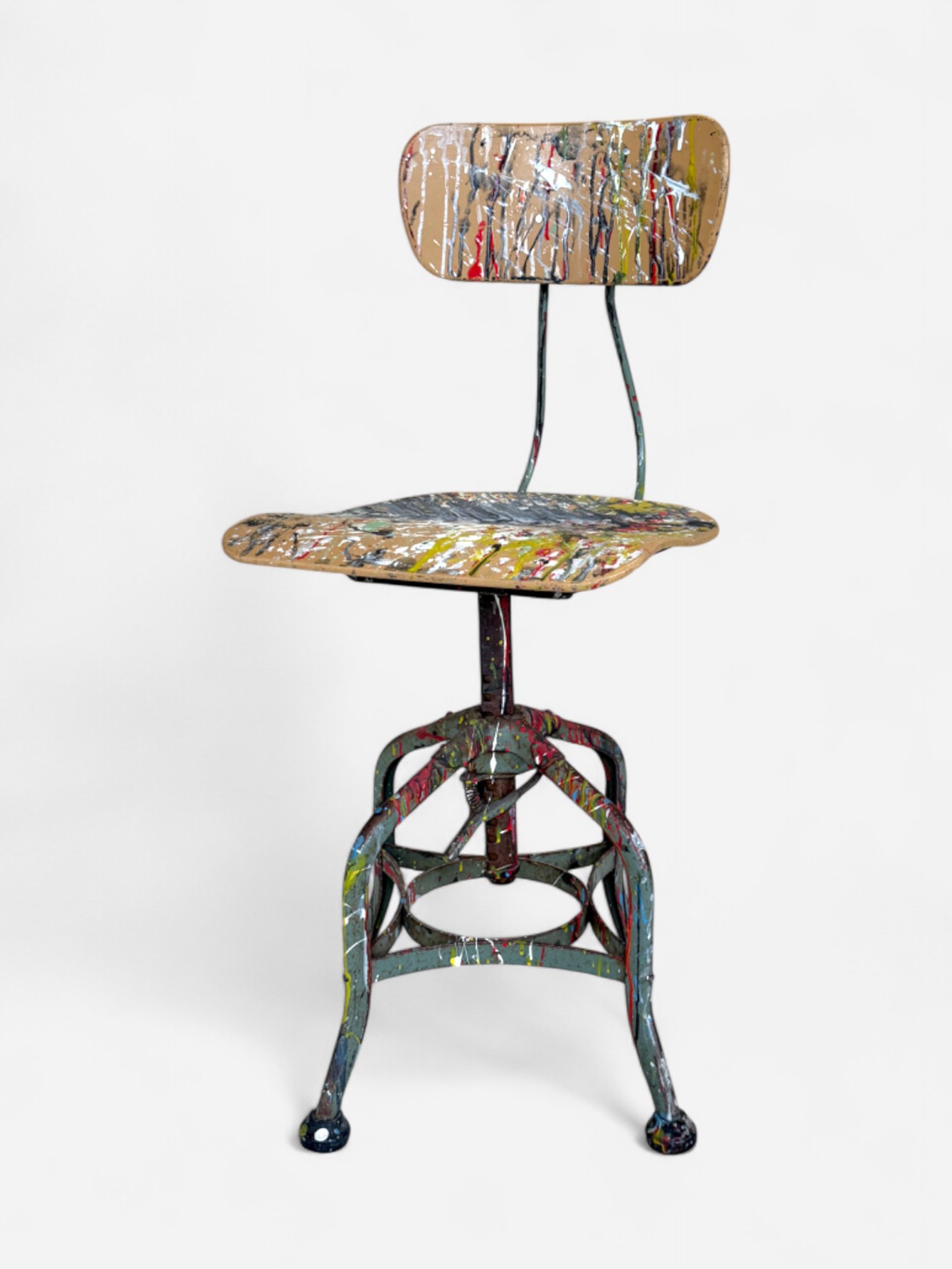 SPLATTER PAINT STOOL WITH BACK