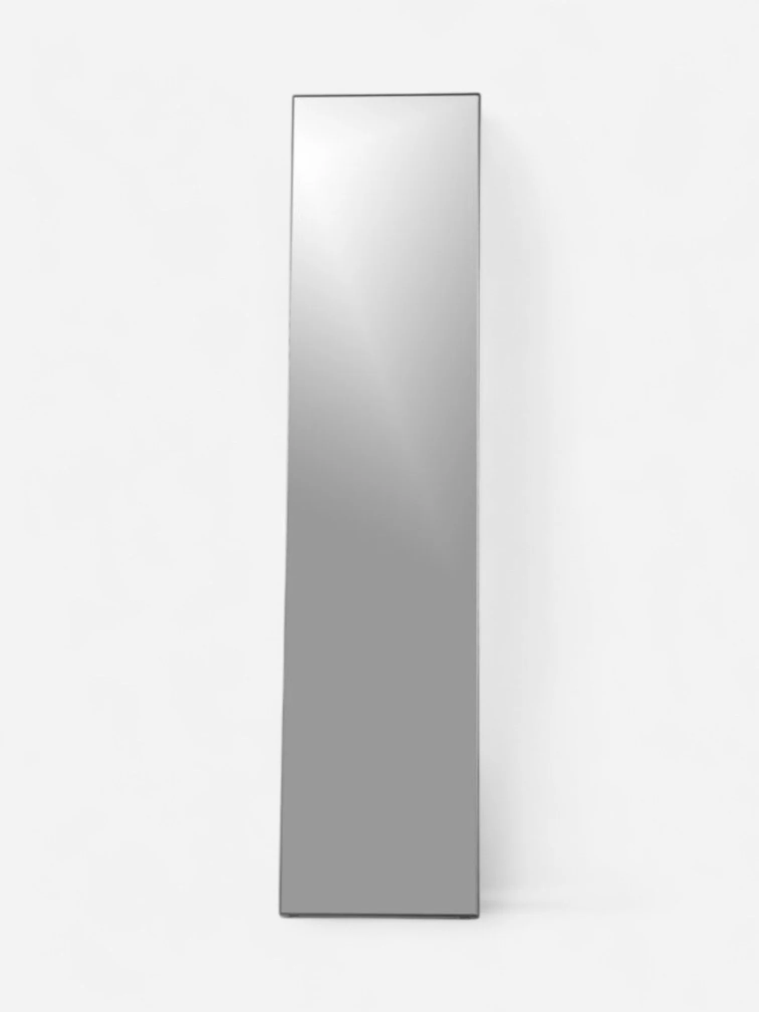 InfinityStandingMirrorBrsSHF16-Photoroom.jpg