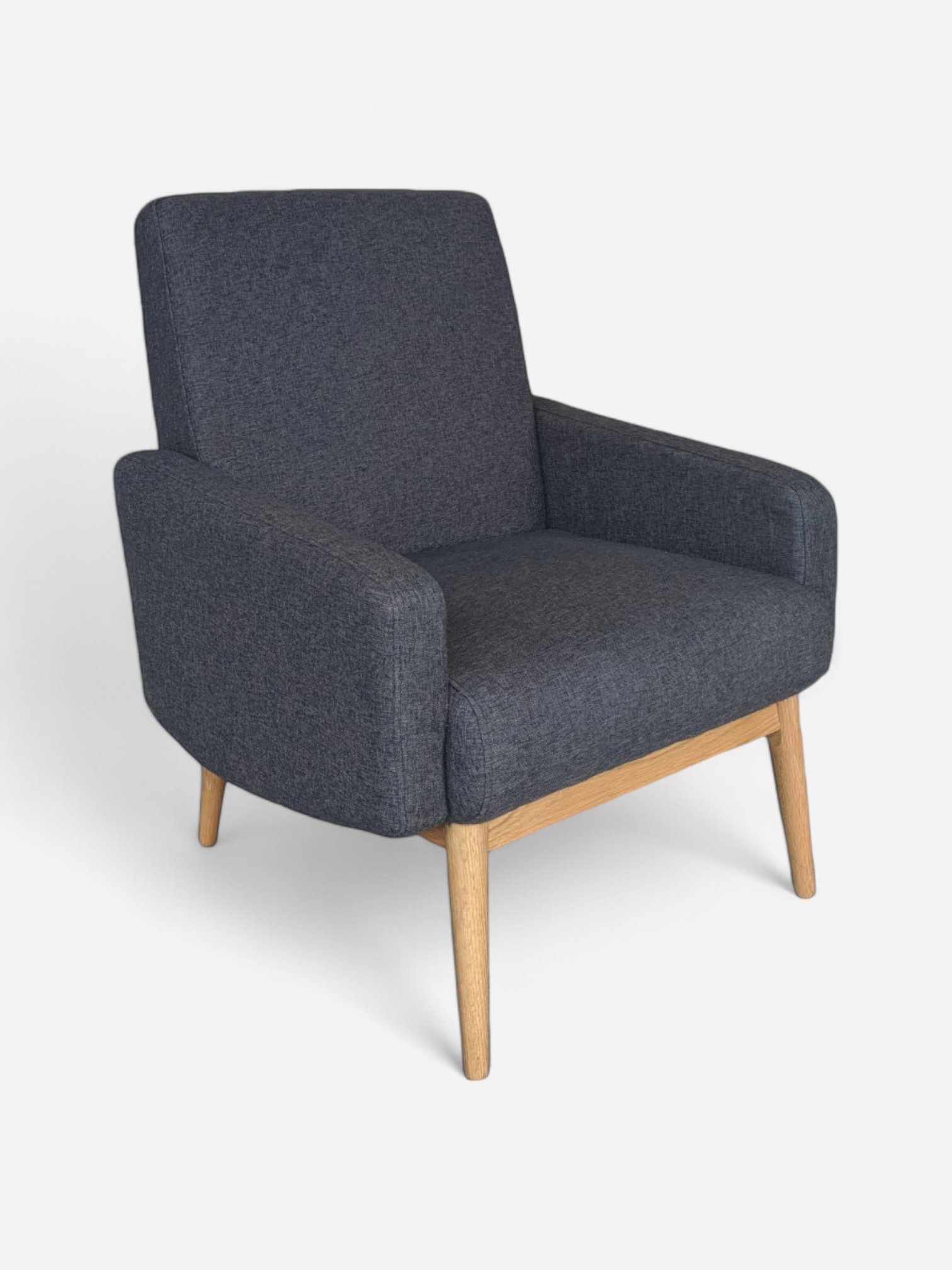 BLUECHAIR2-Photoroom.jpg