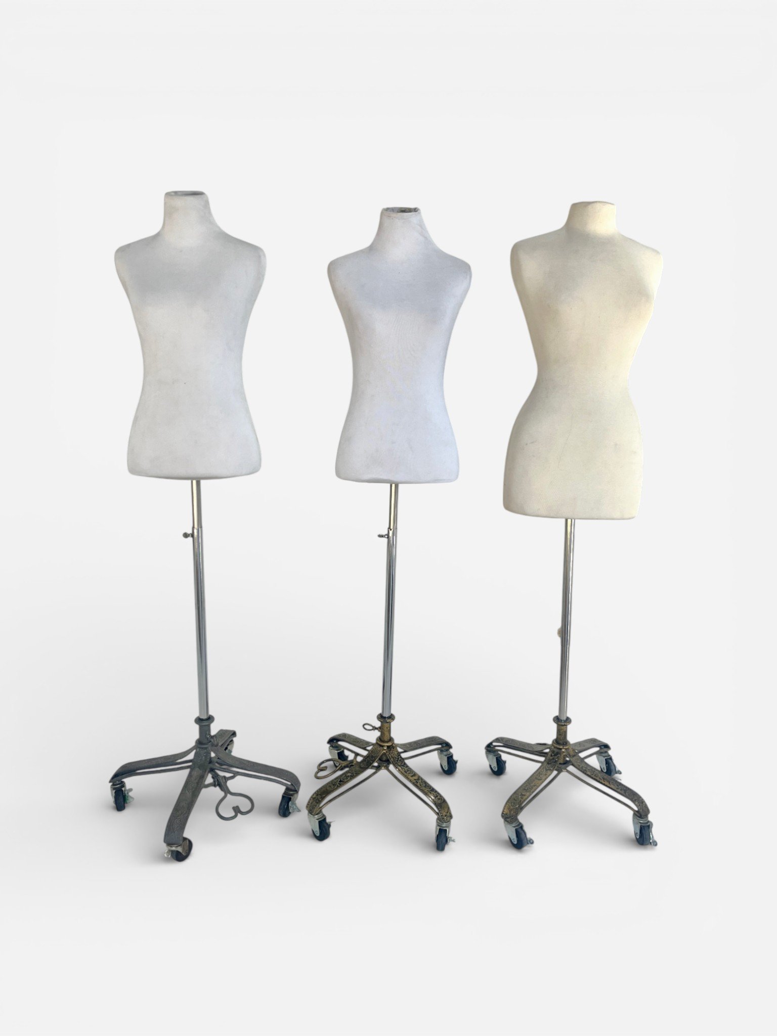 OFF-WHITE AND CREAM MANNEQUINS